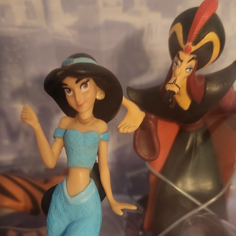 Aladdin 2015 Diamon Edition Figurine Playset - Picture 4 of 7